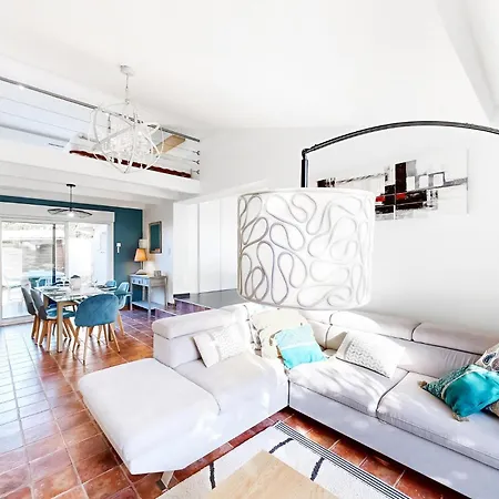 Gorgeous In With Kitchen *