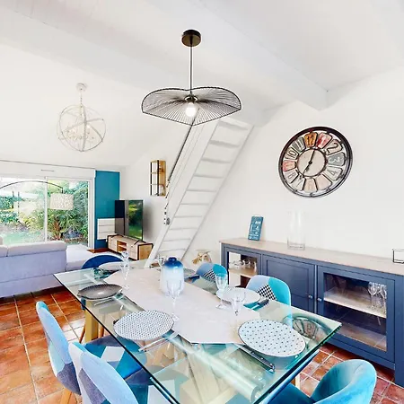 Gorgeous In With Kitchen Ferienhaus Saint-Georges-de-Didonne